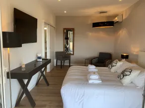 Swim Lodge Hotel Porto Vecchio - Rum