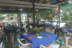 Evis Resort at Nggatirana Island - Restaurant