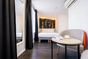 Hôtel Montparnasse Saint Germain - Room
