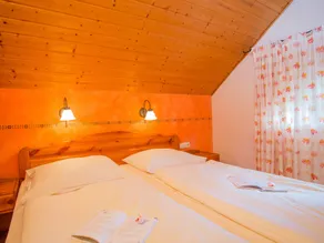 Holmernhof Dreiquellenbad Camping - Room