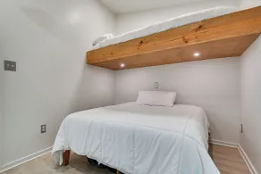 Single-story Cabin on Hyco Lake: Swim & Unwind! - Innenbereich