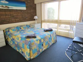 Chapman Court - Room