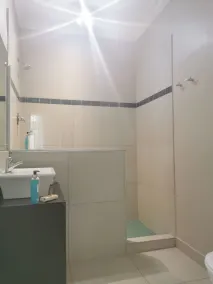 Little Scotia - Bathroom
