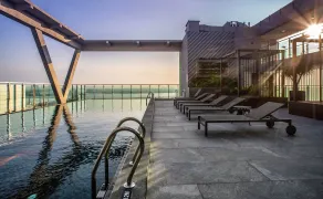 Holiday Inn Johor Bahru City Centre by IHG - Piscine