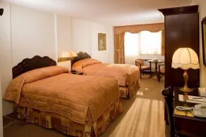 The Avenue Plaza - Chambre