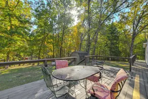 < 1 Mi to Fishing: Springville Home w/ Fireplace! - Interior