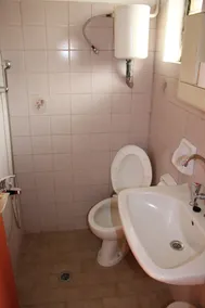 Astir Rooms - Bad