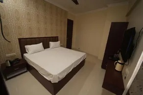 Icon Residency Inn - Camera