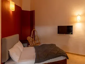 Madpackers Goa Anjuna - Bar - Room