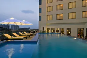 Park Plaza Chandigarh Zirakpur - Pool
