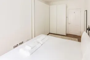 Eson2 - Charming 3 Bedroom Flat in Chelsea - Værelse