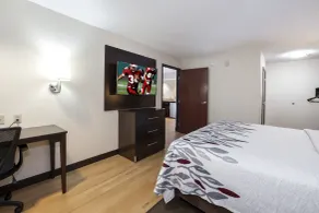 Red Roof Inn & Suites Dover Downtown - Chambre
