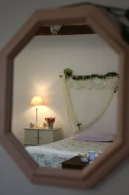 Les Keriaden's - Værelse