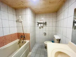 Yawan Hotel - Bathroom