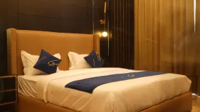 Aquila Grand Suites - Noida Sector 136 - Room