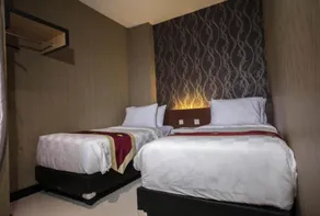 JLE'S Hotel - Room
