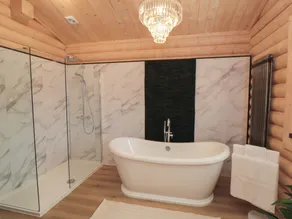 Coldmoor Lodge 6 - Baño