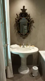 Le Complot : Maison privée en plein coeur d'Avignon - Bathroom