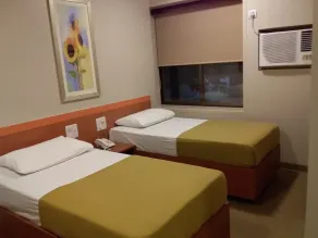 Sai Palace Express(Shirdi) - Room