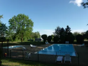 Camping de la Croix d'Arles - Piscina