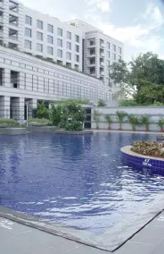 Grand Hyatt Mumbai Hotel and Residences - Pool