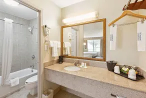 Ramada by Wyndham Houma - Salle de bain