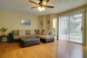 Cozy El Paso Condo w/ Patio ~ 7 Mi to Dtwn! - Interiör