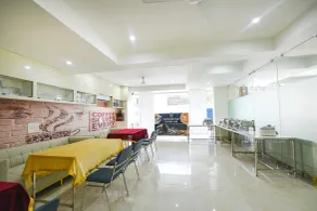 Immense Residency - Restaurante