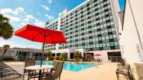 Holiday Inn Houston S - NRG Area - Med Ctr by IHG - Pool