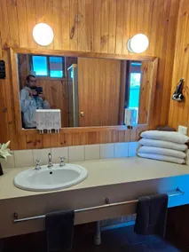 Country Road Motel St Arnaud - Bathroom