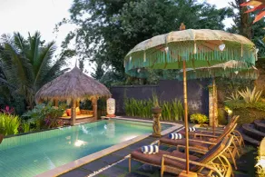 Kupu Kupu Private Villa - Pool