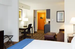 Holiday Inn Express & Suites Greenville-Downtown by IHG - Chambre