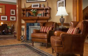Lang House on Main Street Bed & Breakfast - Hall