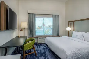 Fairfield Inn & Suites by Marriott McPherson - Chambre