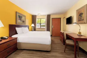 Travelodge by Wyndham Albuquerque East - Room