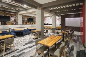 DoubleTree by Hilton Austin - Restaurant