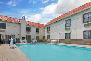 Sleep Inn & Suites Merrillville - Pool