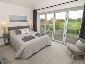 Low Tide Loft - Room