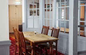 Bear Hotel by Greene King Inns - Reception