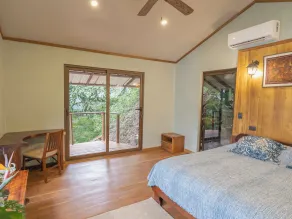 Los Vivos Beachfront Experience - Room