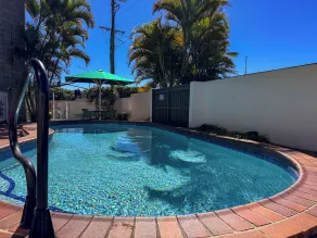 Northpoint Holiday Apartments - Pool