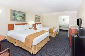 Super 8 by Wyndham Dalton/Convention Center Area - Værelse