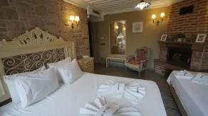 Fikretbey Konağı - Room
