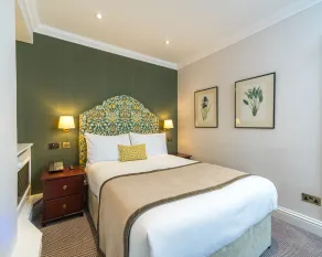 The Elvetham Hotel - Room
