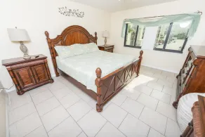 Sandcastles - Cocoa Beach Oceanfront Condos with Heated Pool Tennis - Room
