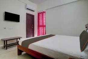 Super Oyo Manikonda - Quarto