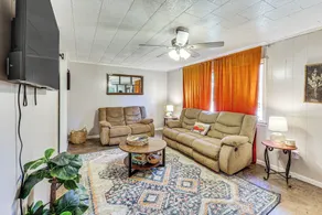 Rural Escape Near Lake Ouachita w/ Gas Grill! - Interiör