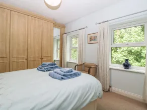 2 Bathsheba Terrace - Room