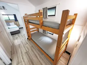 Ellis Beach Oceanfront Holiday Park - Room