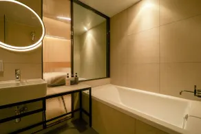 Lounge Hotel - Badeværelse